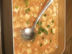 东阳沃豆腐-童年小筑餐厅(申花路店)