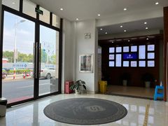 -赫尔森口腔·牙齿种植修复