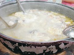 -侠成水上农庄(工业大道店)