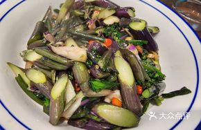 Red Willow Stir-Fried Pork Belly