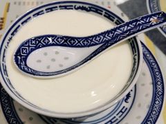 -黄氏许牛奶甜品餐厅(裕华万达店)