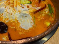 -洱火云南酸菜牛肉火锅(石景山当代商城店)