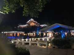 -湖泉半山温泉