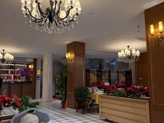 -鹏城人家海鲜酒家·23年老字号(较场尾店)