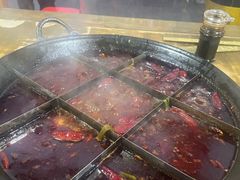 -正南齊北重庆老火锅(光华村直营店)
