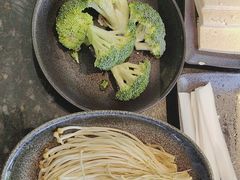 -重庆九记老火锅(广场店)