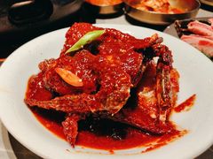 -草家酱蟹炭火烤肉店(珲春南路一店)