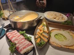 -椰子湾·海南火锅·糟粕醋·椰子鸡(正大广场店)