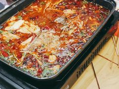 -八条友鲜货烧烤·脆皮烤鱼(石岩旗舰店)