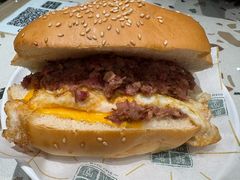 招牌咸牛肉蛋豬仔飽-华嫂冰室(湾仔店)