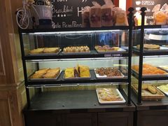 面包甜点陈列柜-TOUCH泰奇(奉贤宝龙城市广场店)