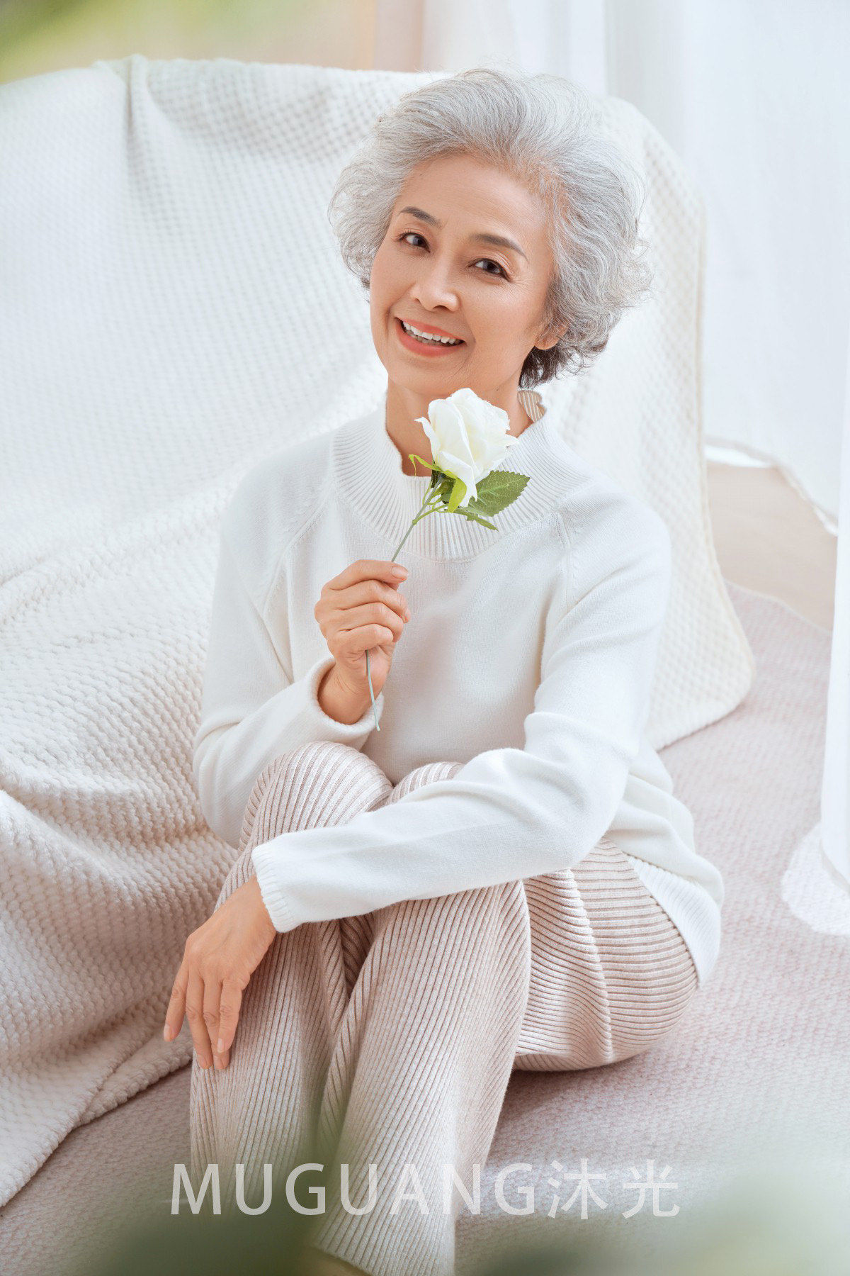 妈妈写真 | 写真推荐
拍摄:大连沐光肖像家庭馆
风格