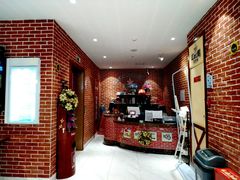 -汇吃汇喝美食街(上海建发浦悦荟广场店)