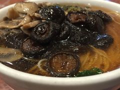 -功德林(南京西路店)