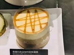 焦糖玛奇朵咖啡慕斯蛋糕-星巴克臻选(广州高德置地秋广场店)