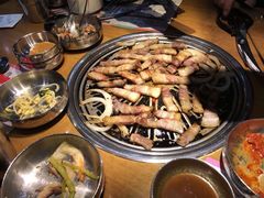 -老炉家木炭烤肉(长江国际店)