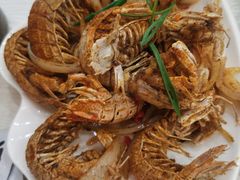 -覃记海鲜美食餐厅