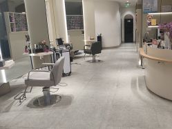 -Mentor Hair Salon