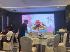 -万龙洲海鲜(大兴绿地缤纷城店)