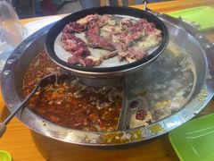 -养牛邓·潮汕牛肉海鲜自助火锅(广州店)
