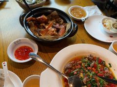 -爱碗亭·鲜炒湖南菜(壹城中心店)