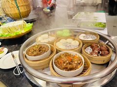 -亚龙湾希尔顿自助餐厅·海鲜·烧烤·沙滩BBQ·现场乐队