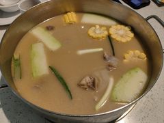 -肥仔文澳门猪骨煲(南京西路店)