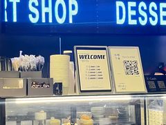 -W COLLECTIVE  DESSERT SHOP