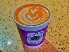 澳白-HANA COFFEE(长寿路店)