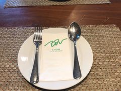 -Chom Cafe and Restaurant