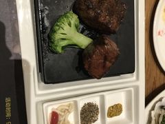 -食间牛排(湖西路店)