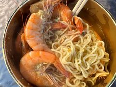 -亚龙湾亚泰商业街