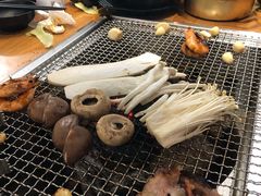 -肉甲韩国木炭烤肉(新壹街1店)