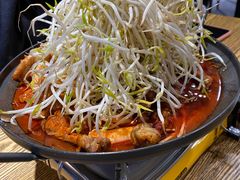 -吴草鸡爪오초닭발韩食堂(融恒盈嘉中心店)