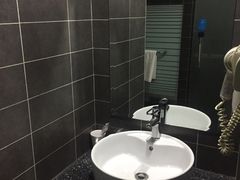 -汉庭(天津滨江道步行街店)