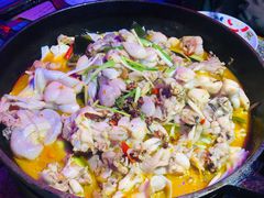 炭烧牛蛙泡锅香辣味-蘭奢雅集·江浙菜(青山江滩店)