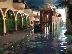 -月亮河温泉度假酒店