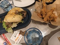 -必胜客餐厅(昆百大泰业城店)