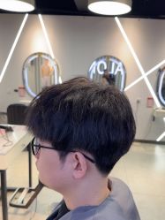 -丝语萱形象
