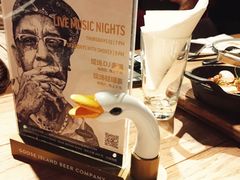 餐具摆设-Goose Island Brewhouse鹅岛精酿啤酒餐厅