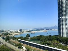 -东荟城名店仓