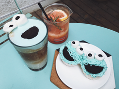 -怪兽咖啡 Monster Cafe