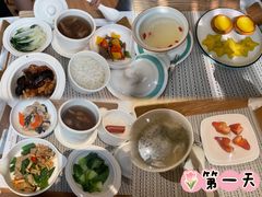 -臻儿屿月子会所(茶山店)