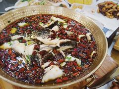 周秦麻麻鱼-令氏家外家周秦食府(高新店)