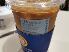 陨石咖啡-瑞幸咖啡(第一城店)