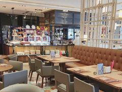 -松咖啡自助餐厅·松北香格里拉