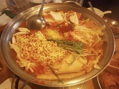 部队火锅-富乐满韩国正宗炸鸡韩国料理(虹泉路店)