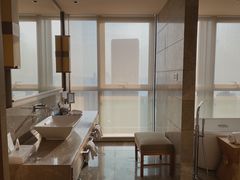 -重庆解放碑威斯汀酒店