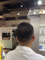 -FRIDAY星期五专业美发沙龙