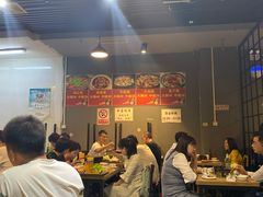 大堂-范贤光鸡公煲(平乐园总店)